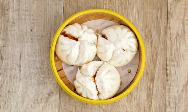 Steamed BBQ Pork Bun__叉燒包